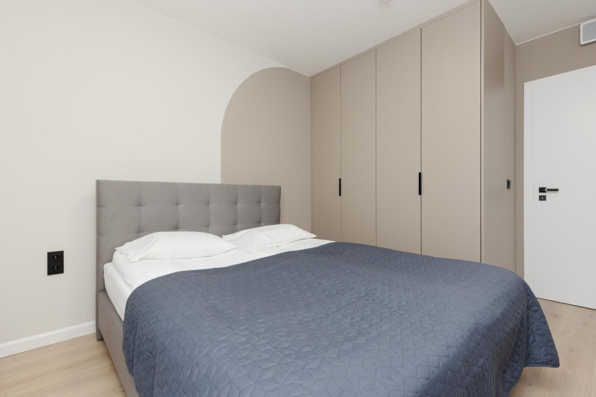 Aparthotel Mokotow Business Center By Noclegi Renters Варшава Екстериор снимка