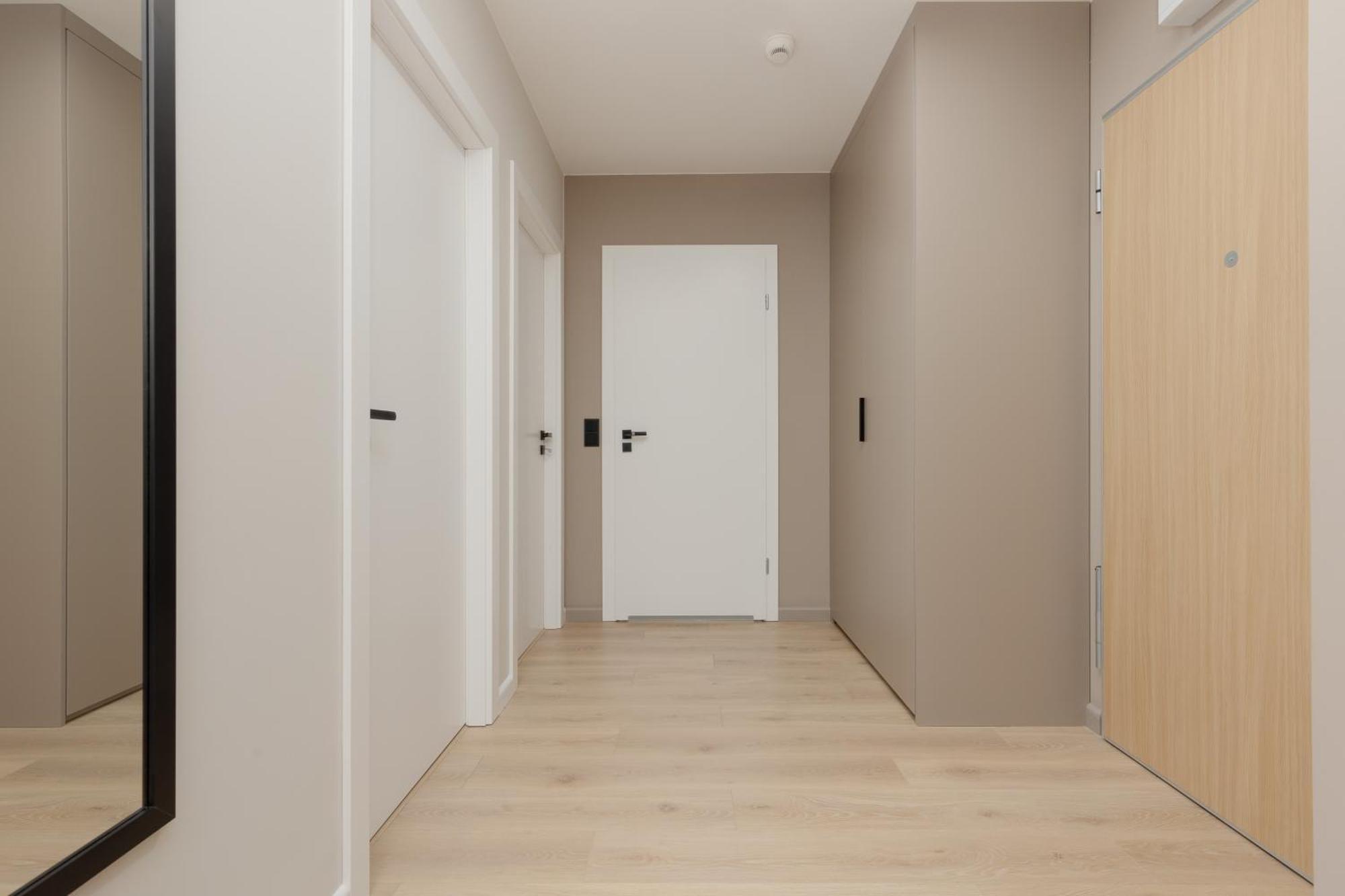 Aparthotel Mokotow Business Center By Noclegi Renters Варшава Екстериор снимка
