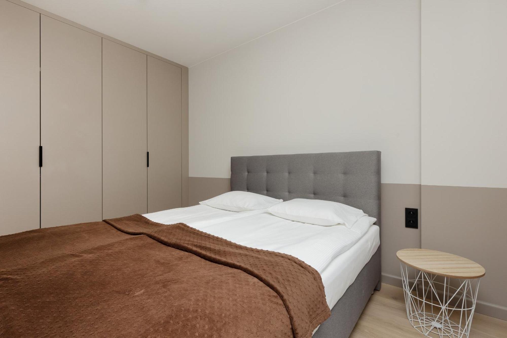 Aparthotel Mokotow Business Center By Noclegi Renters Варшава Екстериор снимка